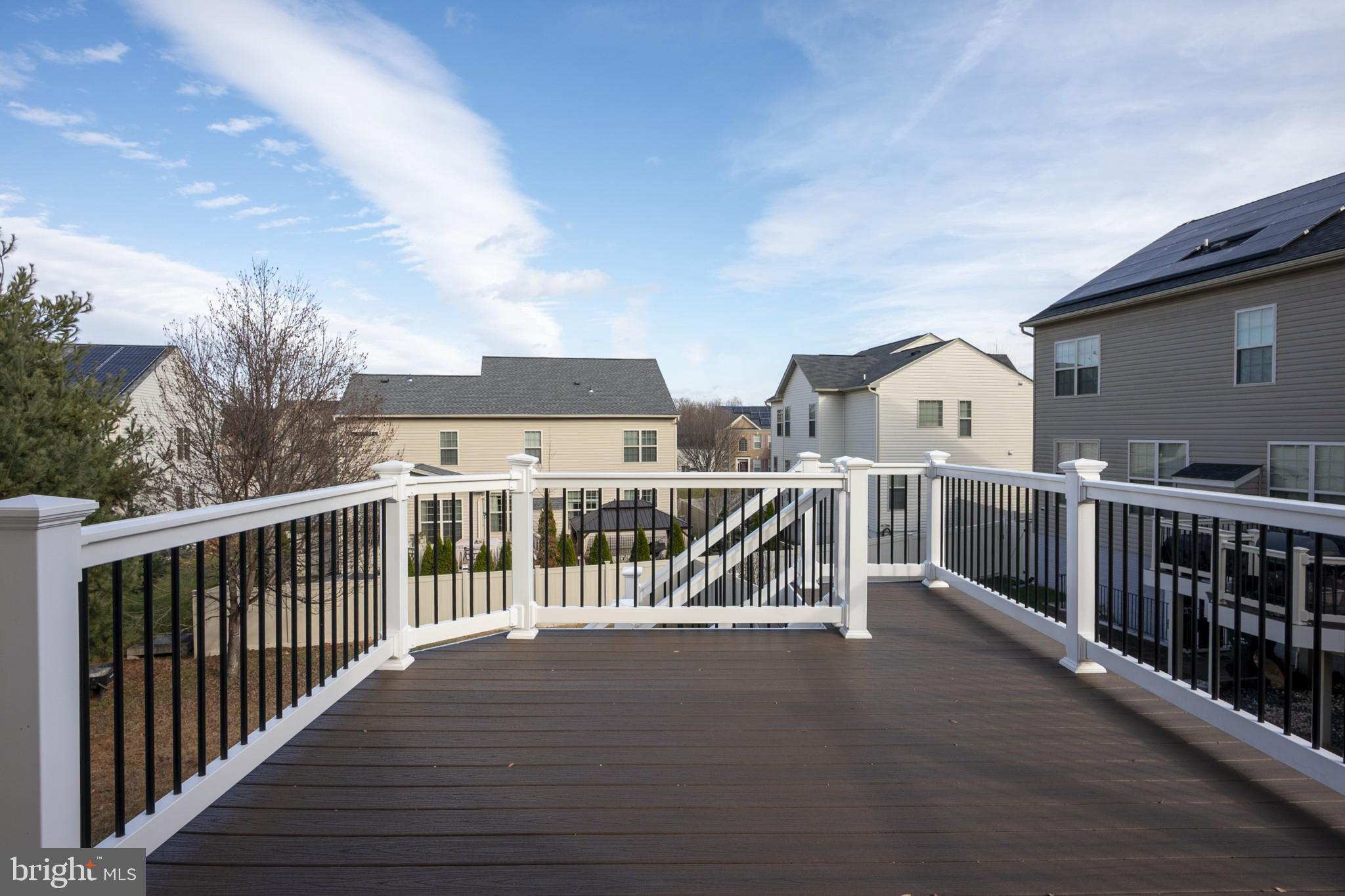 WOODMORE TOWNE CENTRE - Residential