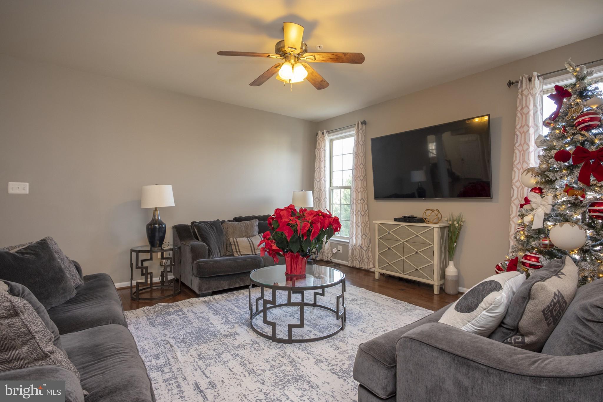 WOODMORE TOWNE CENTRE - Residential