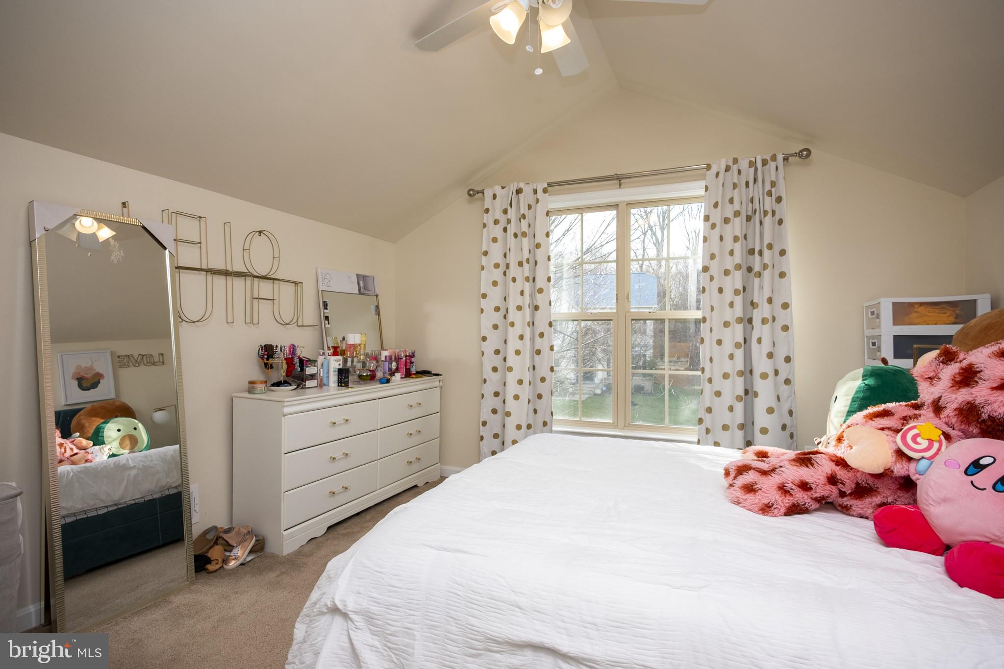 WOODMORE TOWNE CENTRE - Residential