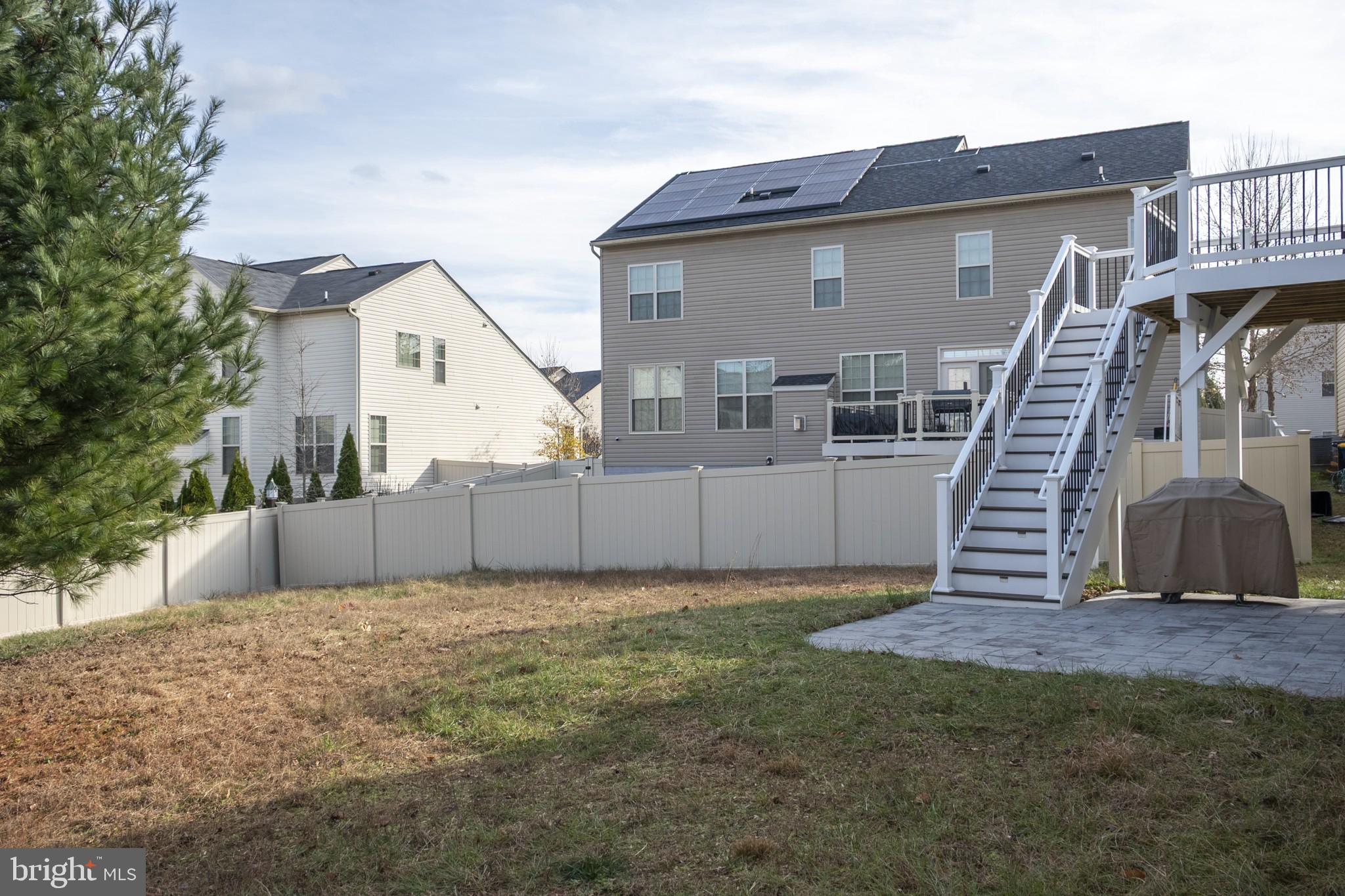 WOODMORE TOWNE CENTRE - Residential