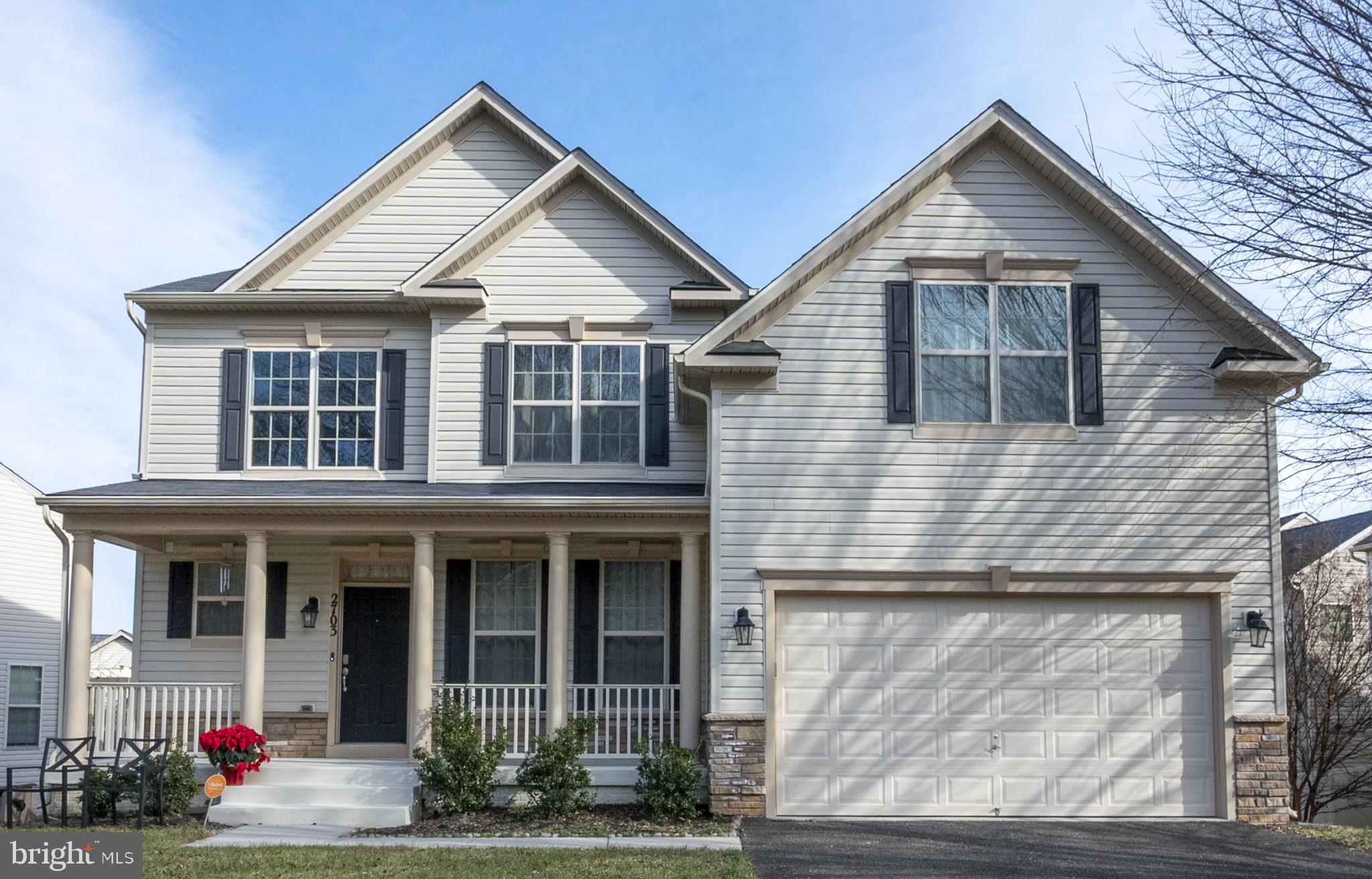 WOODMORE TOWNE CENTRE - Residential