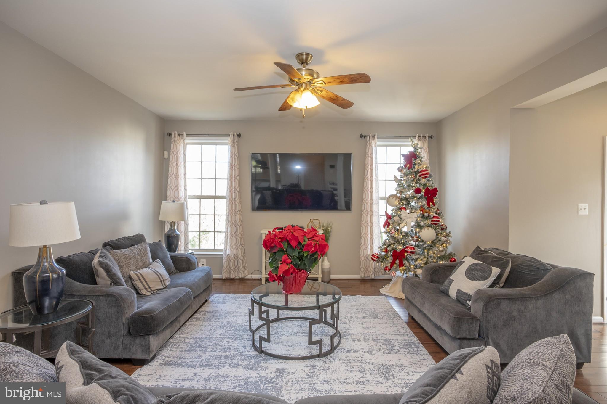 WOODMORE TOWNE CENTRE - Residential