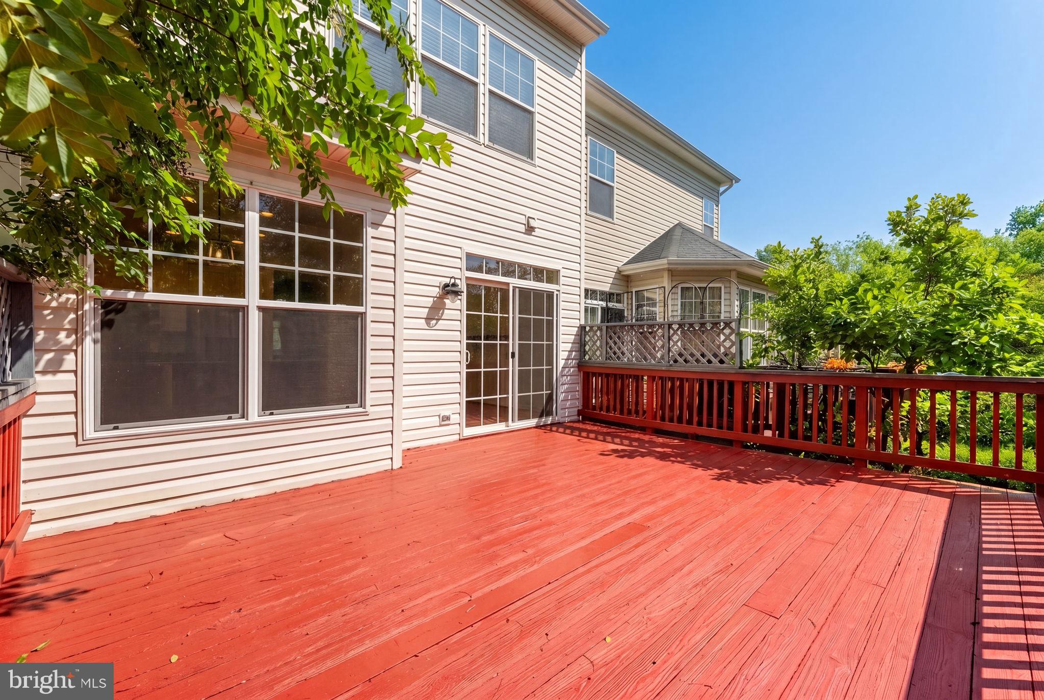 MEADOWS AT MORRIS FARM - Residential