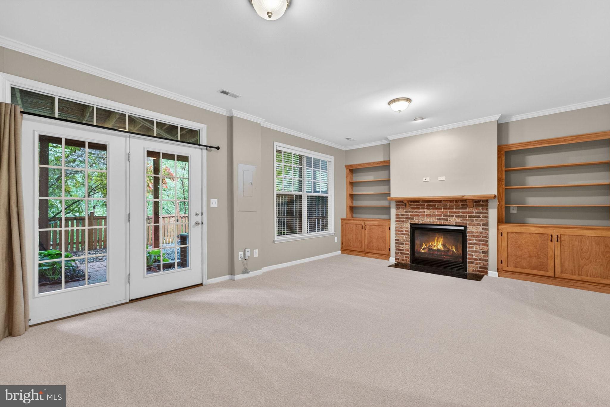 MEADOWS AT MORRIS FARM - Residential