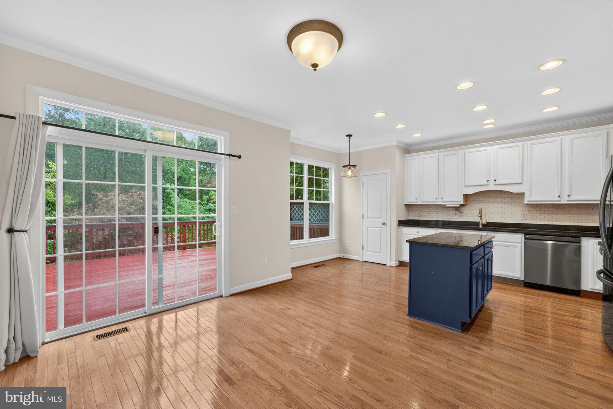 MEADOWS AT MORRIS FARM - Residential