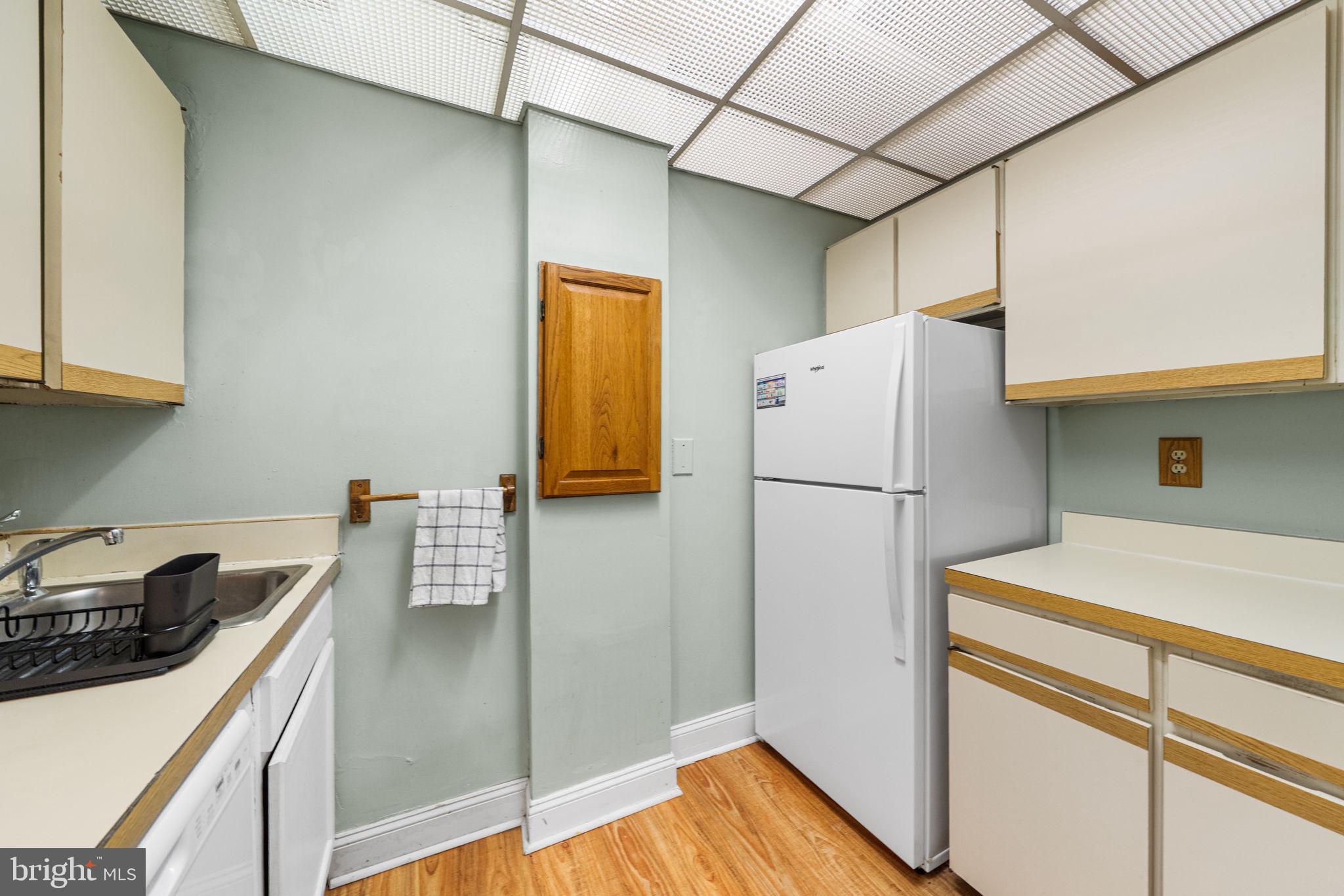 1021 ARLINGTON BOULEVARD 241