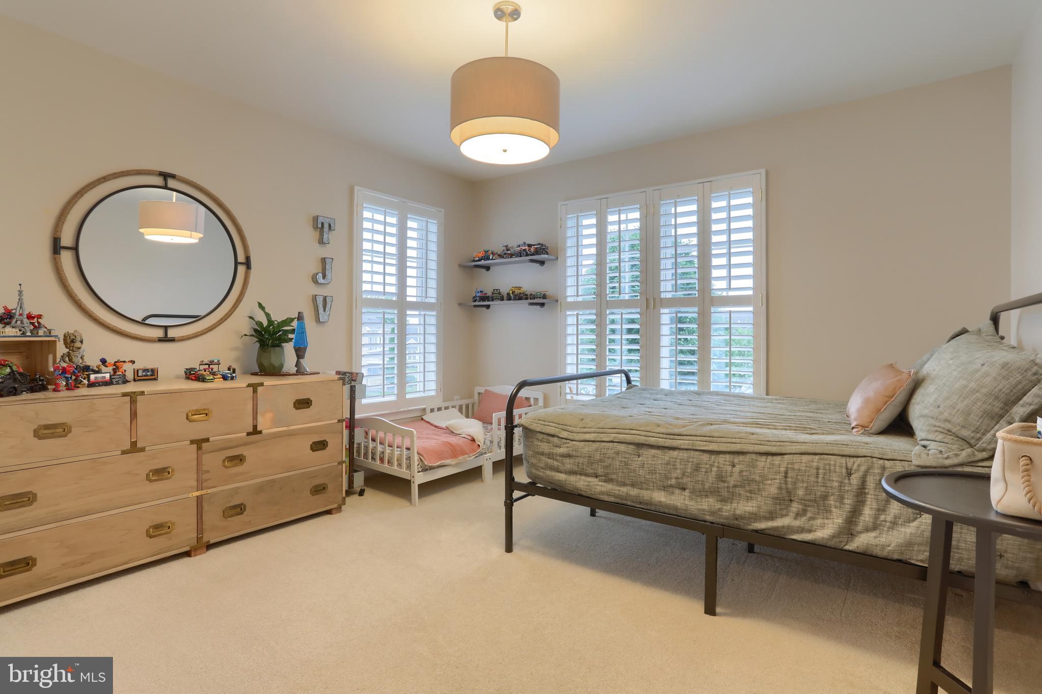 BRIGHTON - Residential