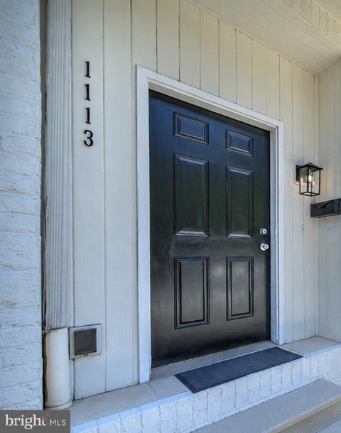 Townhouse For Sale - 1113 N Orianna Street<br/> PHILADELPHIA, PA 19123