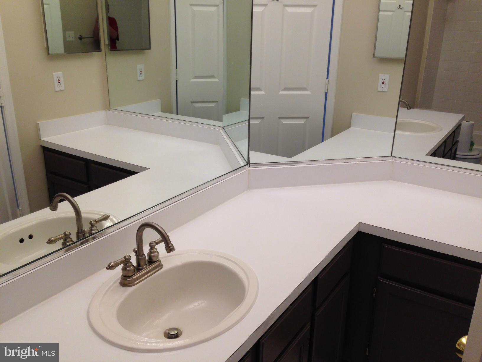 EDGEWATER AT TOWN CENTER - Residential Lease