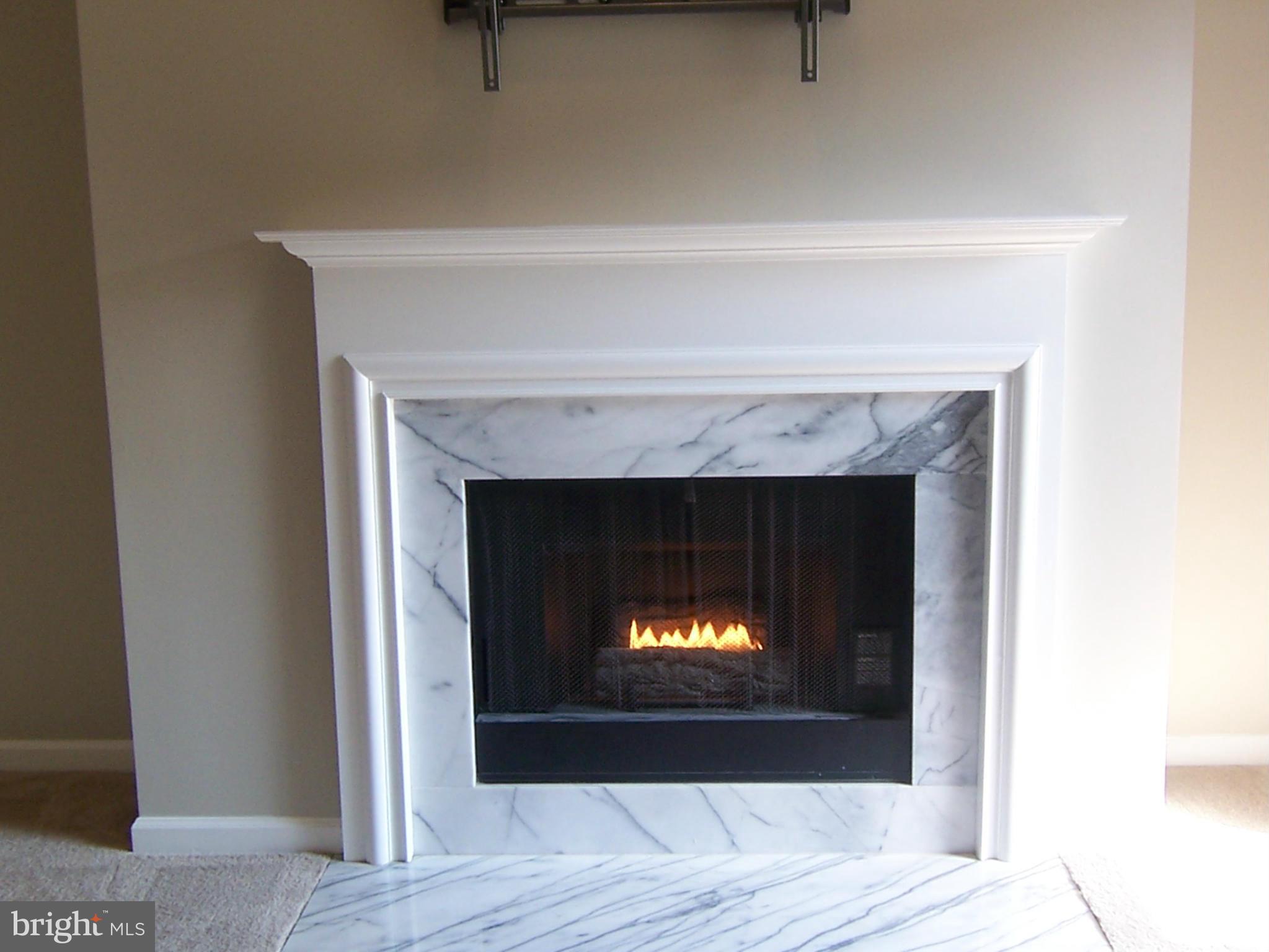 EDGEWATER AT TOWN CENTER - Residential Lease