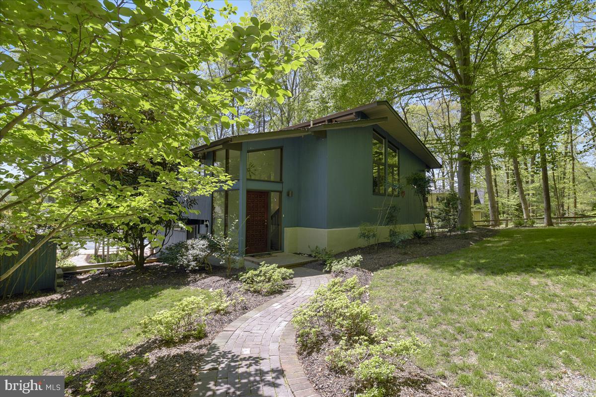 12383 MILL CREEK LANE