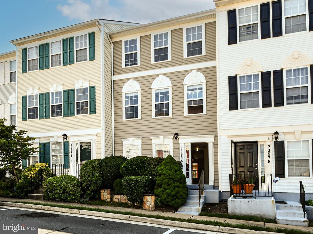 Photo of 22936 Fleet Terrace, STERLING, VA 20166 (MLS # VALO2109754)