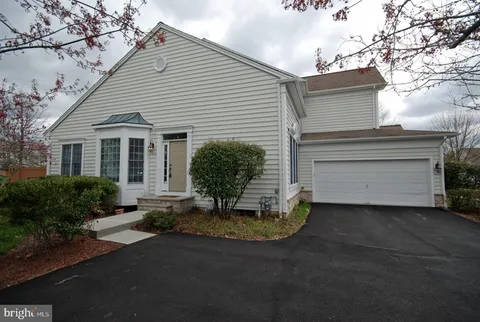 31 Maidenhead Road, Princeton, NJ MLS: NJME2059346
