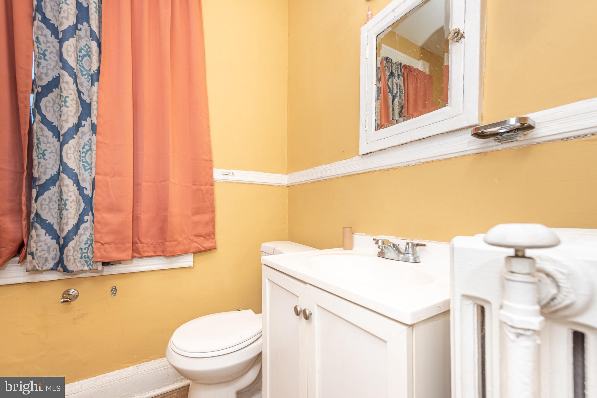 CHARLES VILLAGE - Commercial Sale