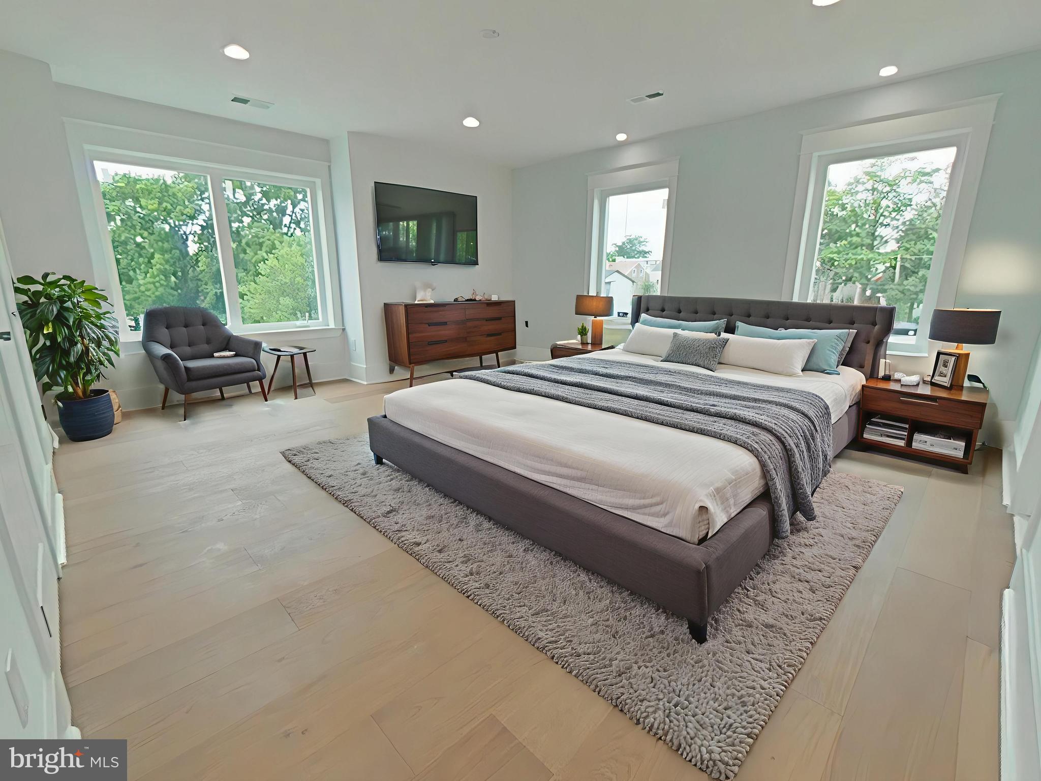 MANAYUNK - Residential