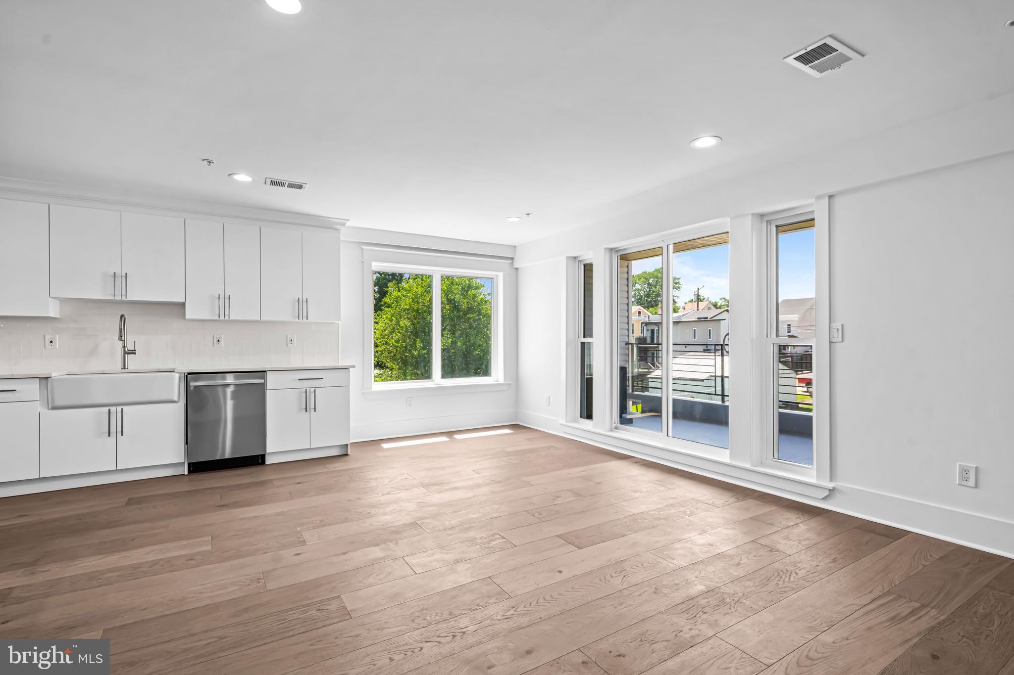 MANAYUNK - Residential