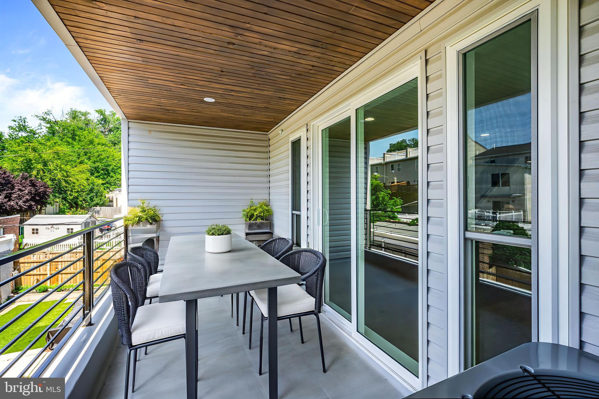 MANAYUNK - Residential