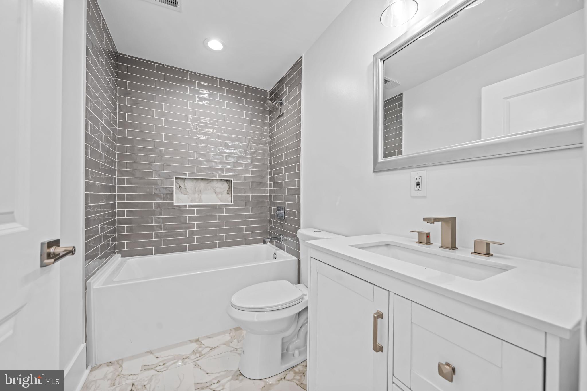 MANAYUNK - Residential