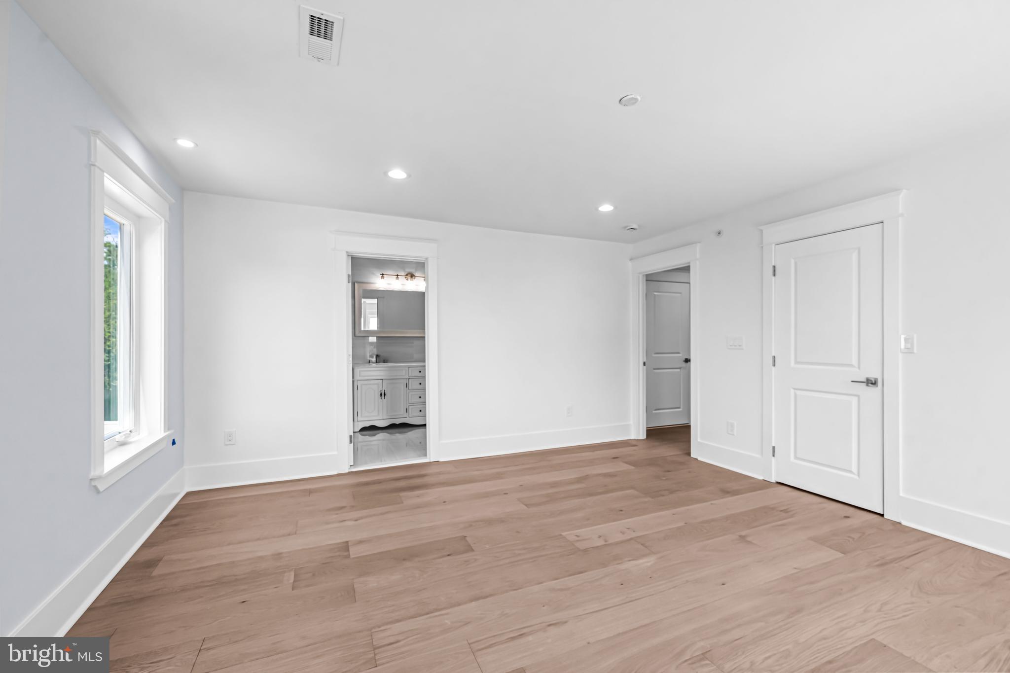 MANAYUNK - Residential