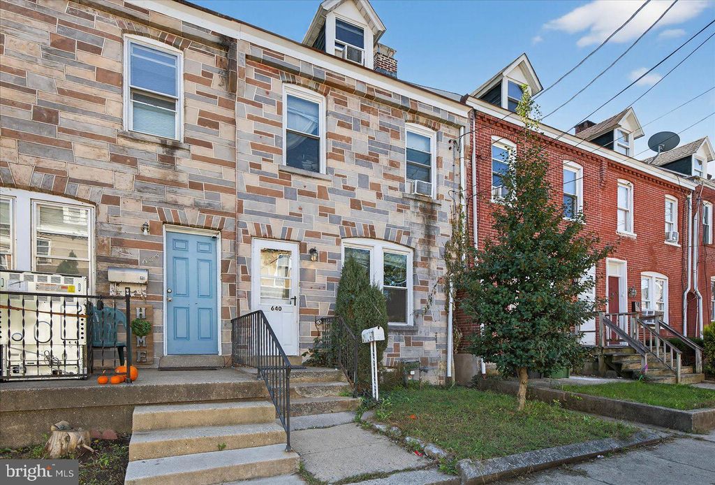 Photo of 640 Hebrank Street, LANCASTER, PA 17603 (MLS # PALA2077972)