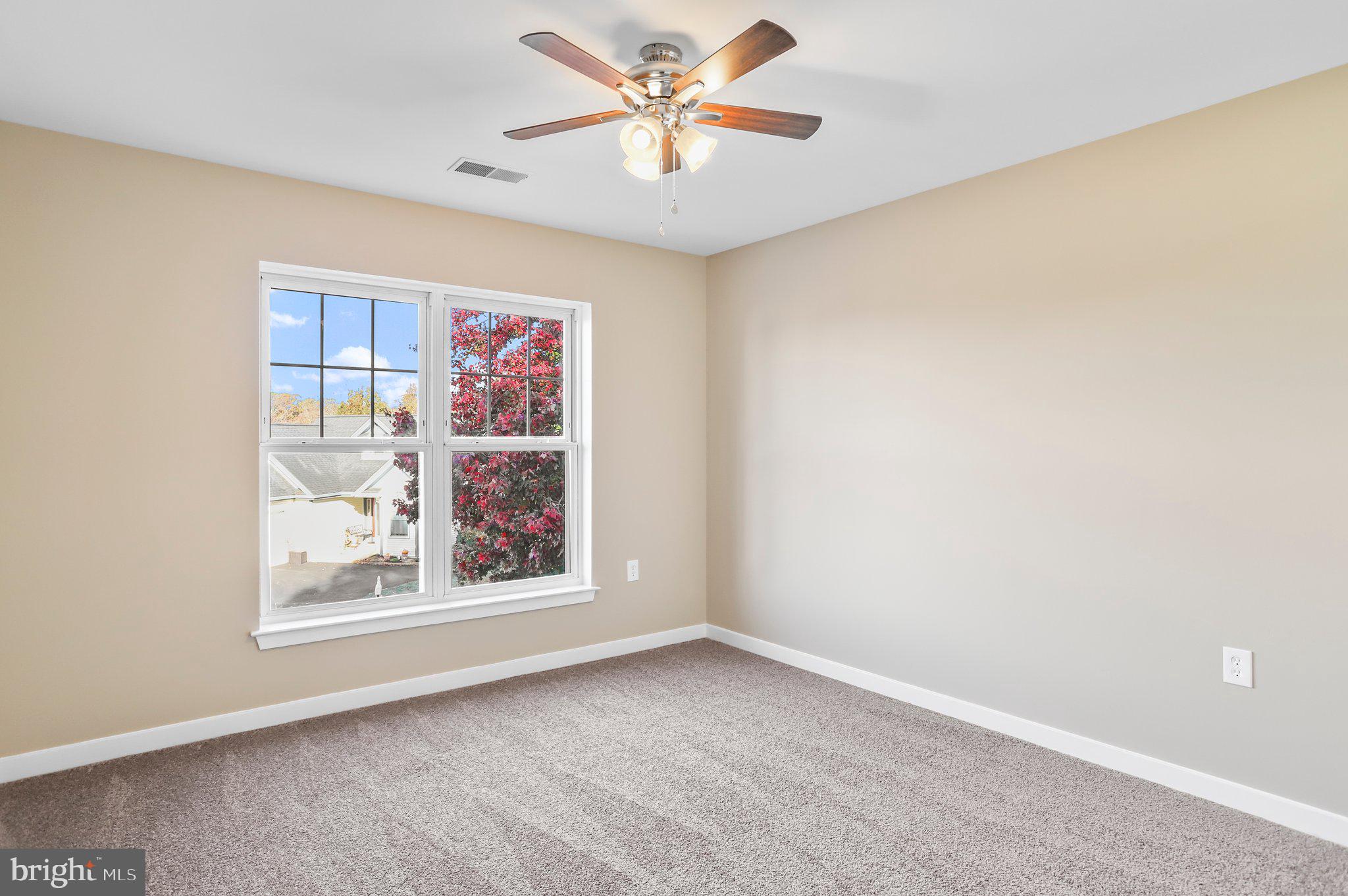 THE MEADOW AT NEW MARKET - Residential