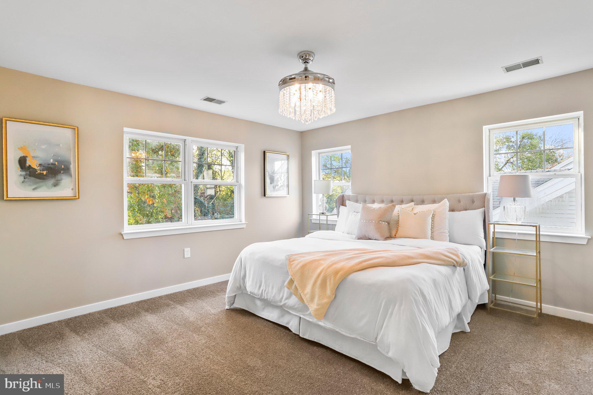 THE MEADOW AT NEW MARKET - Residential