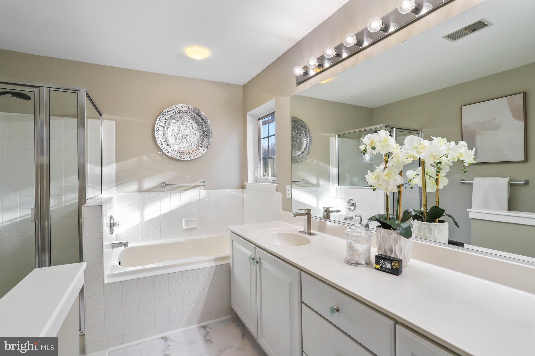 THE MEADOW AT NEW MARKET - Residential