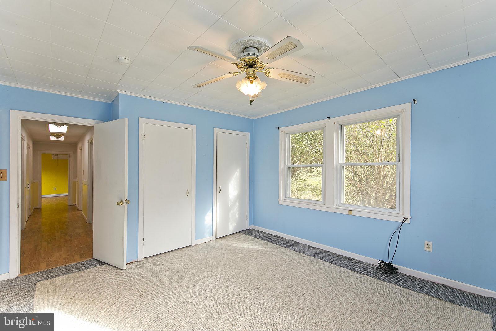 BELMONT - Residential