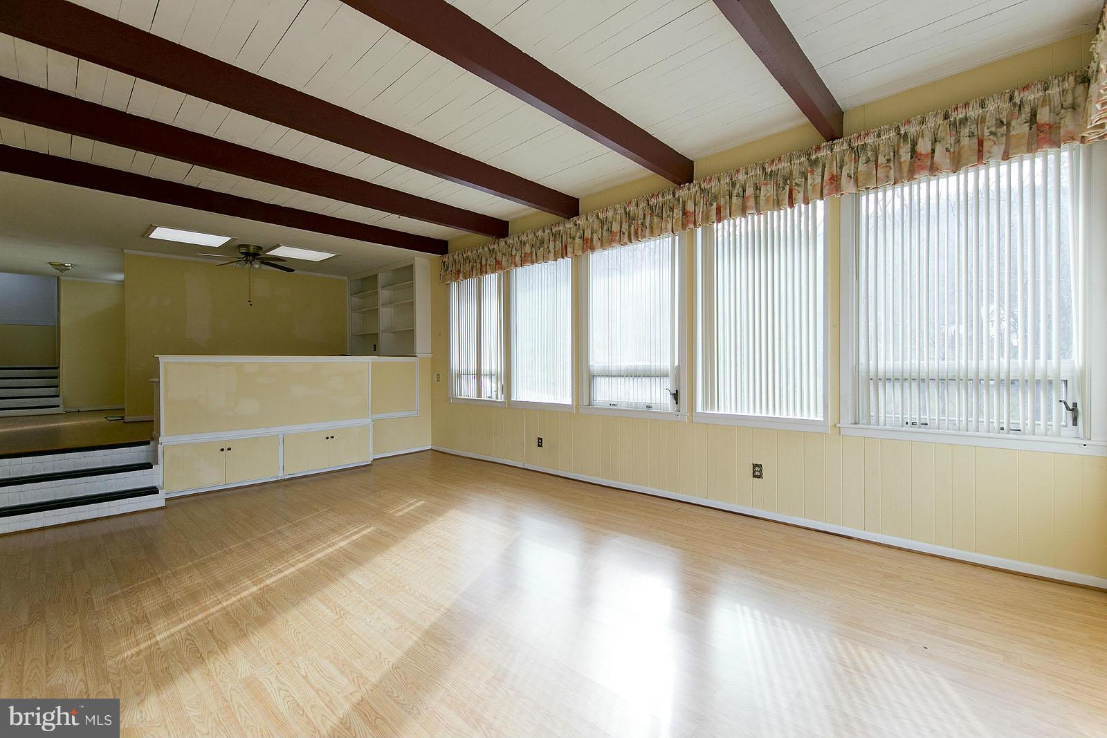 BELMONT - Residential