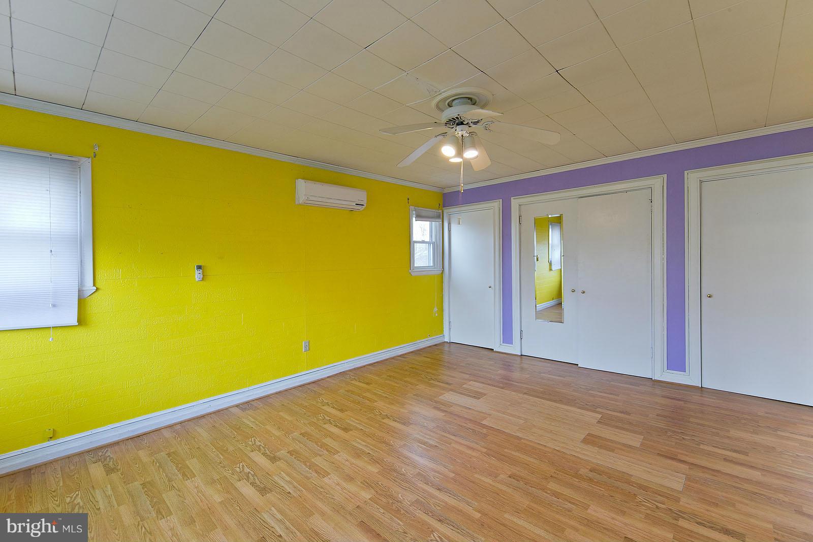 BELMONT - Residential