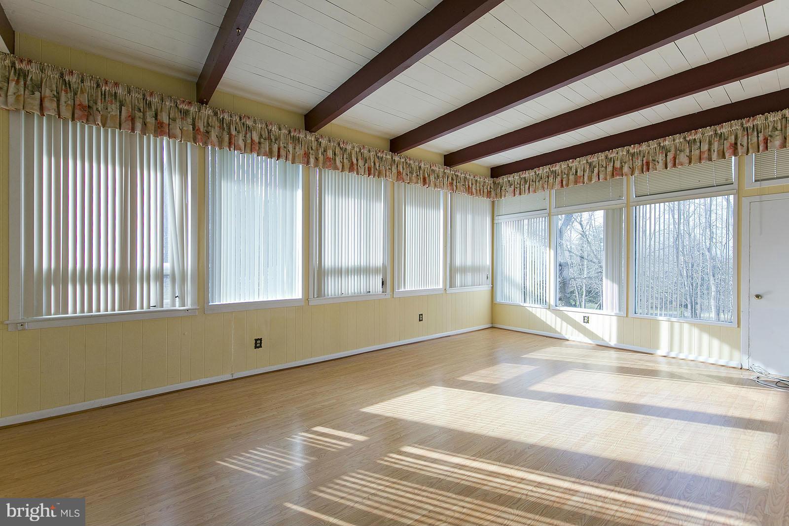 BELMONT - Residential