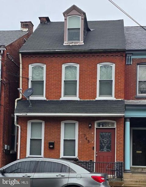 Multifamily For Sale - 745 Manor Street<br/> LANCASTER, PA 17603
