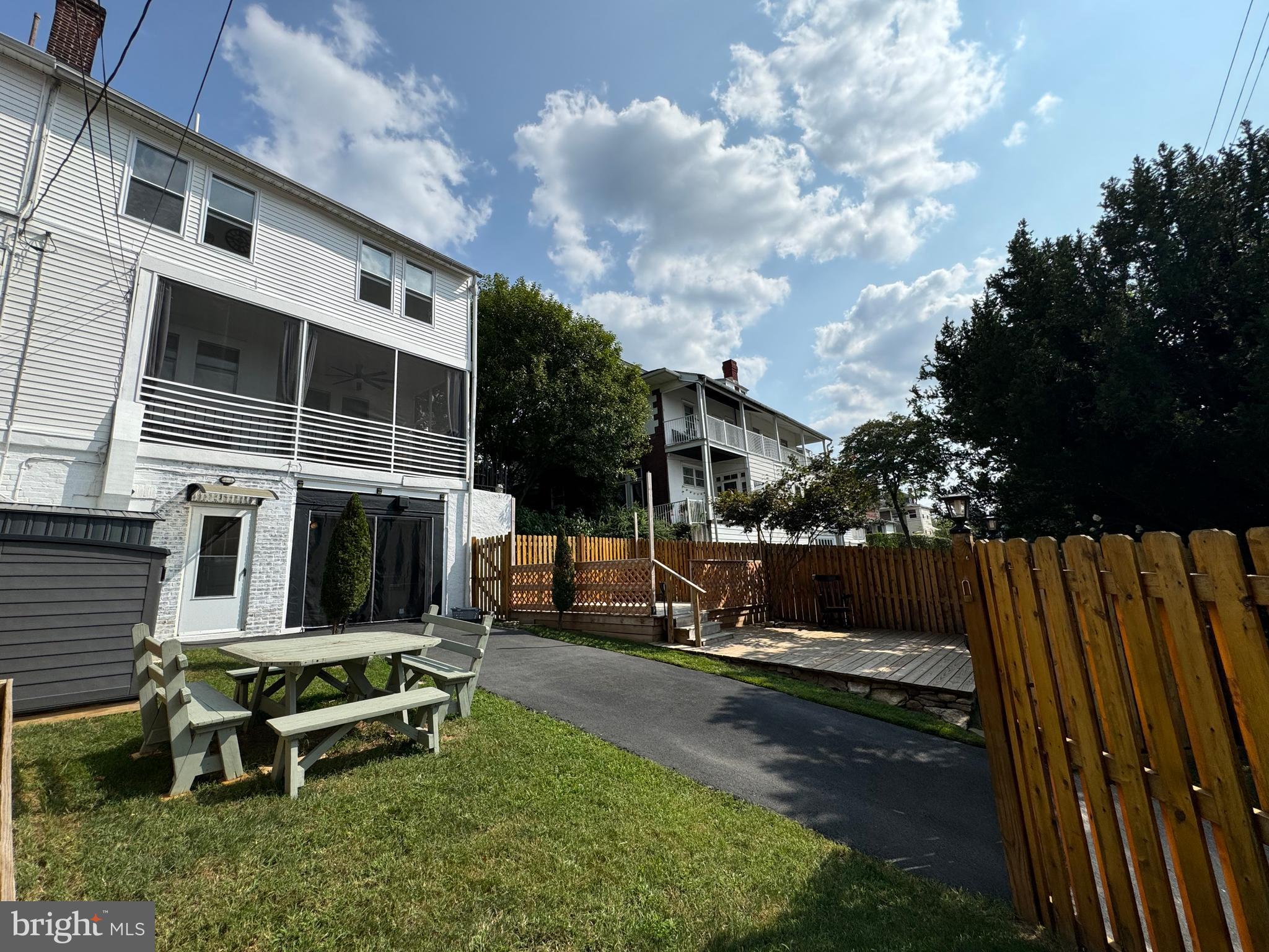 HAMPDEN HEIGHTS - Residential