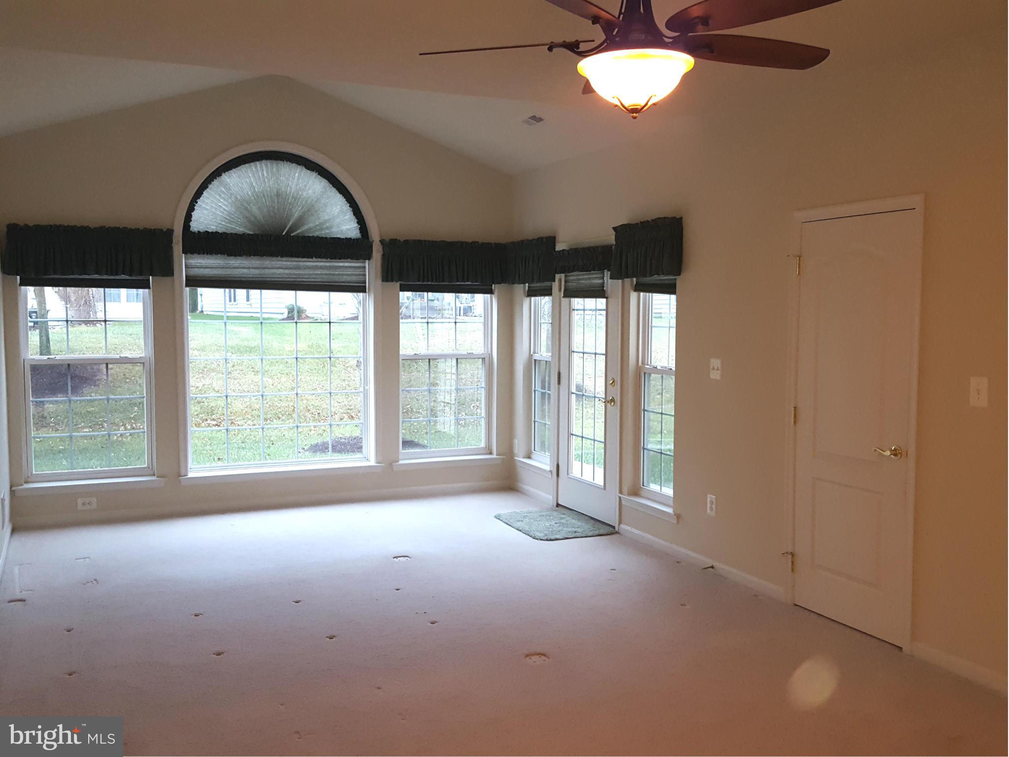 SYMPHONY VILLAGE AT CENTREVILLE - Residential Lease