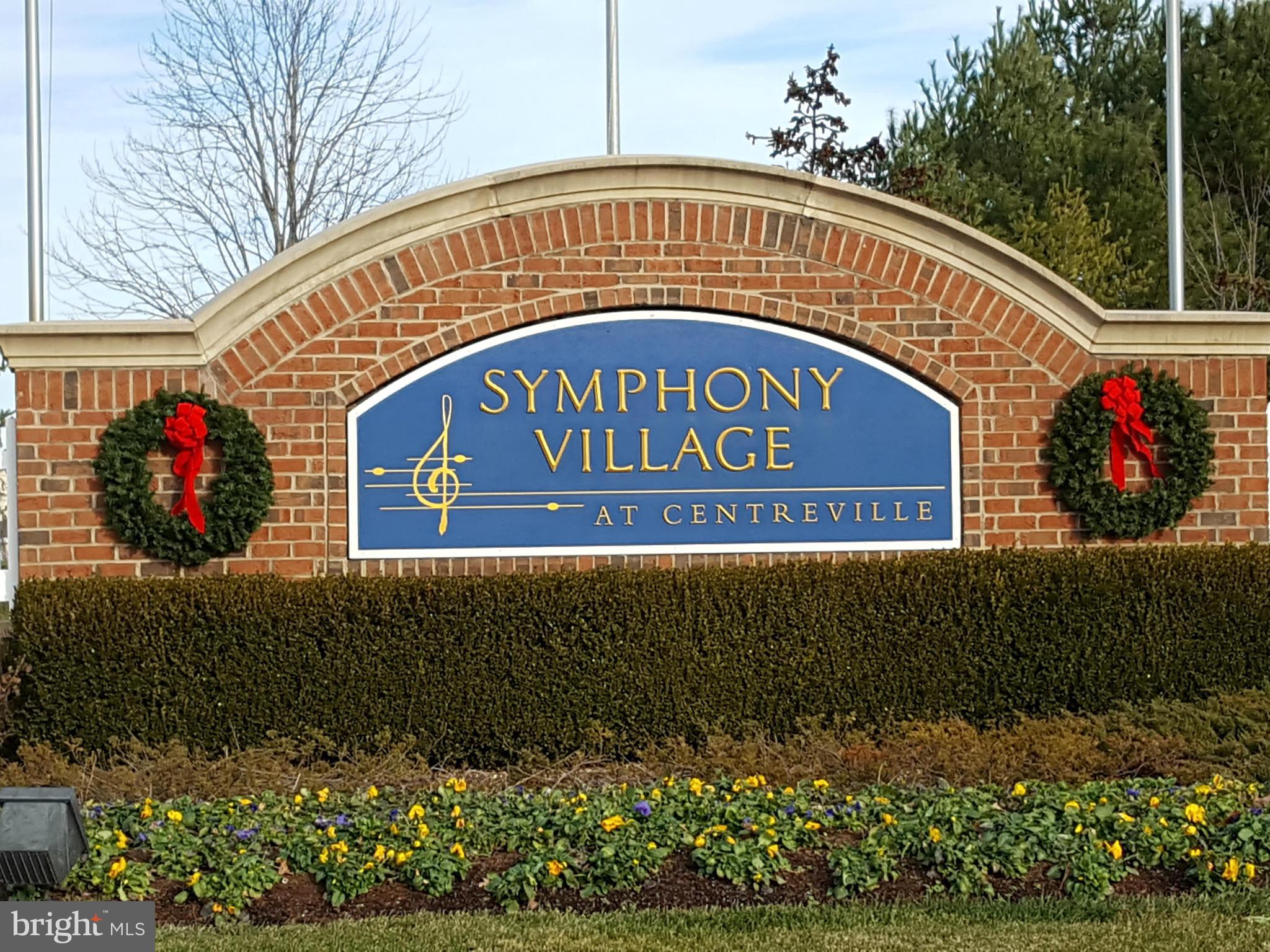 SYMPHONY VILLAGE AT CENTREVILLE - Residential Lease
