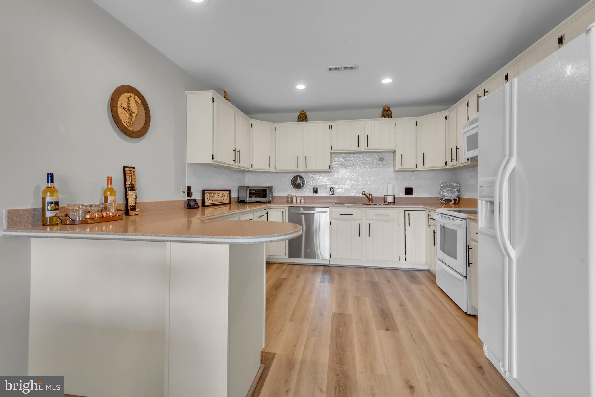 BAYVIEW AT KENT NARROWS - Residential