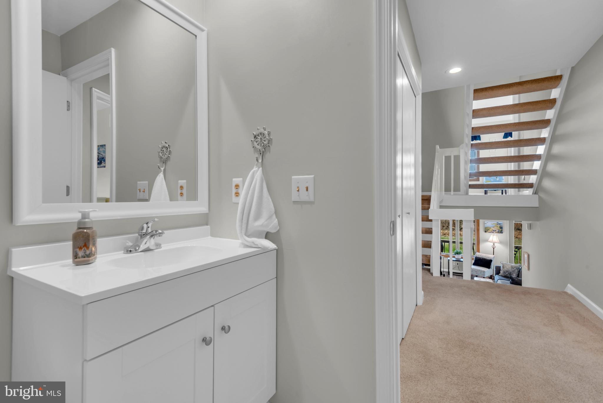 BAYVIEW AT KENT NARROWS - Residential