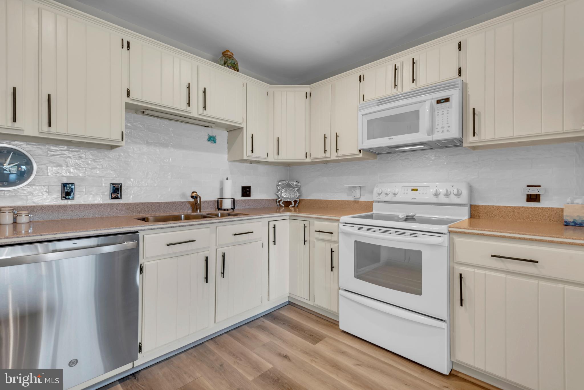 BAYVIEW AT KENT NARROWS - Residential