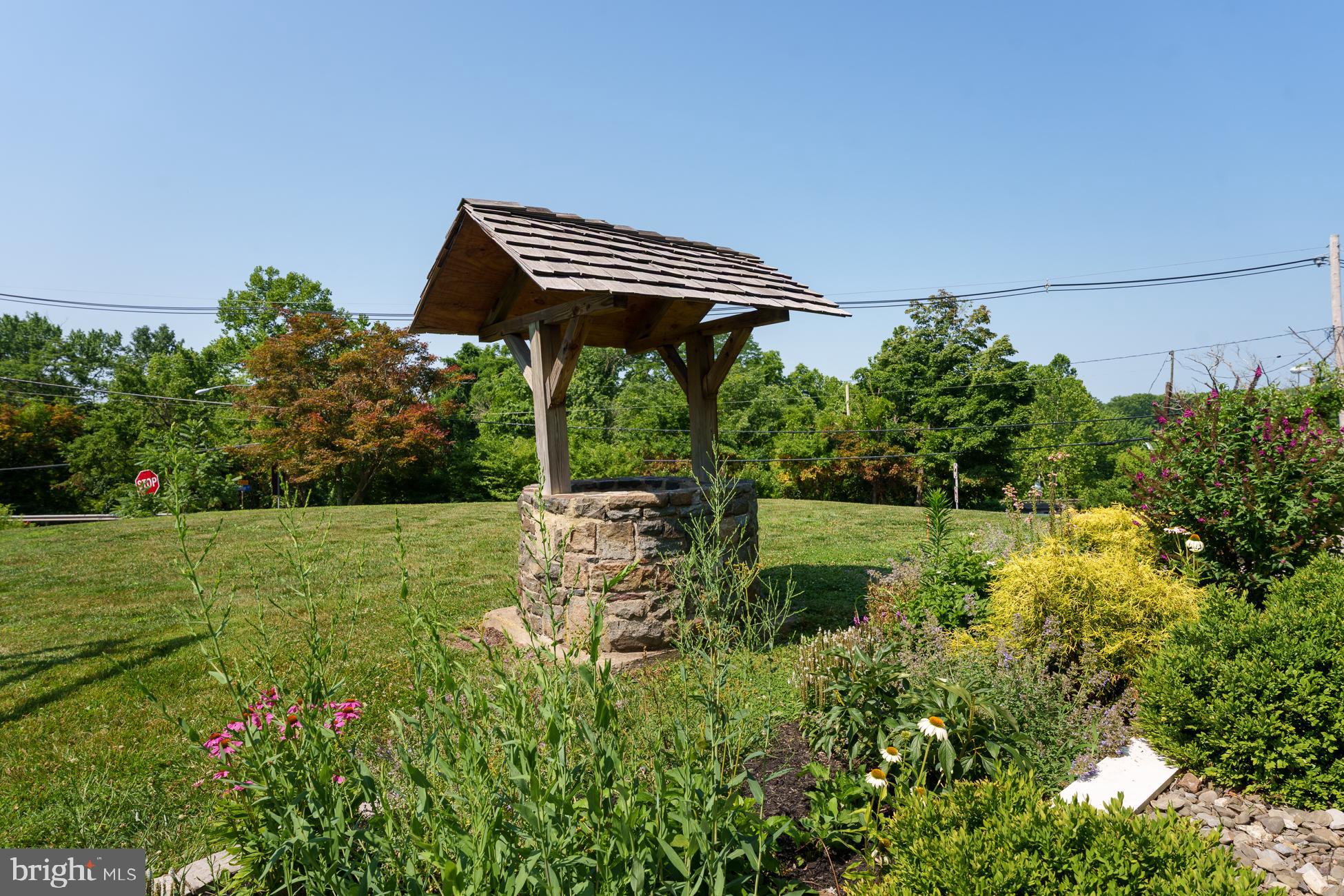 1334 RIVER ROAD