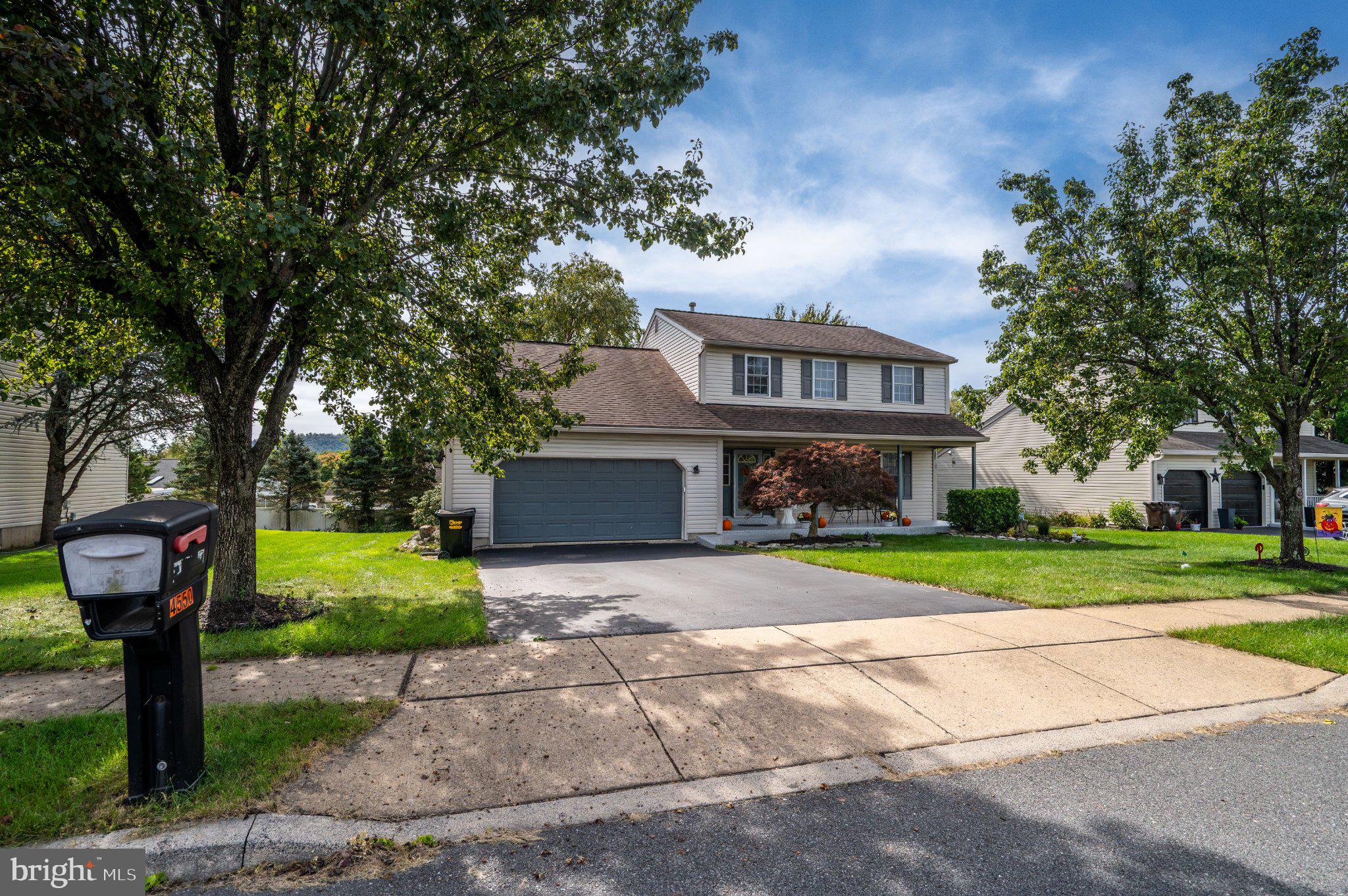 4550 HILLSIDE ROAD
