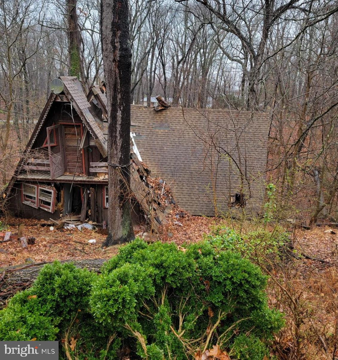 KEYES FERRY ACRES - Land