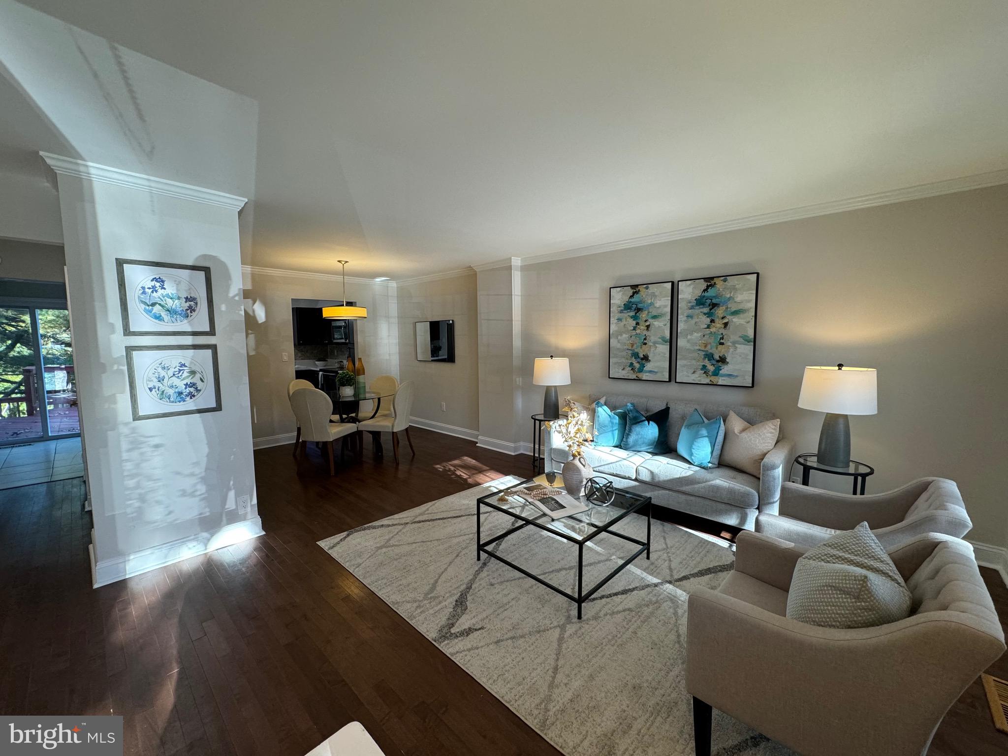 LONGMEAD - Residential