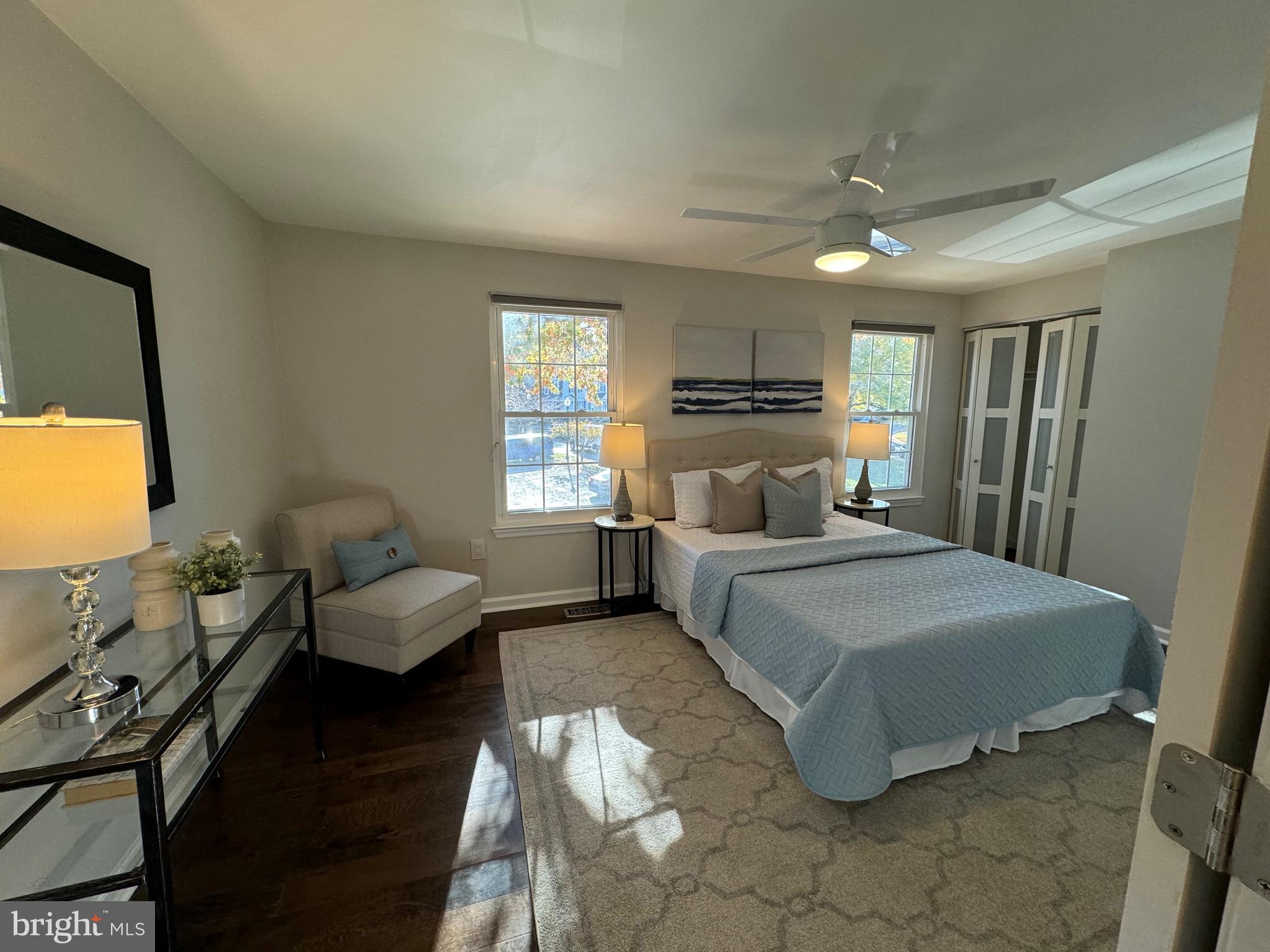 LONGMEAD - Residential