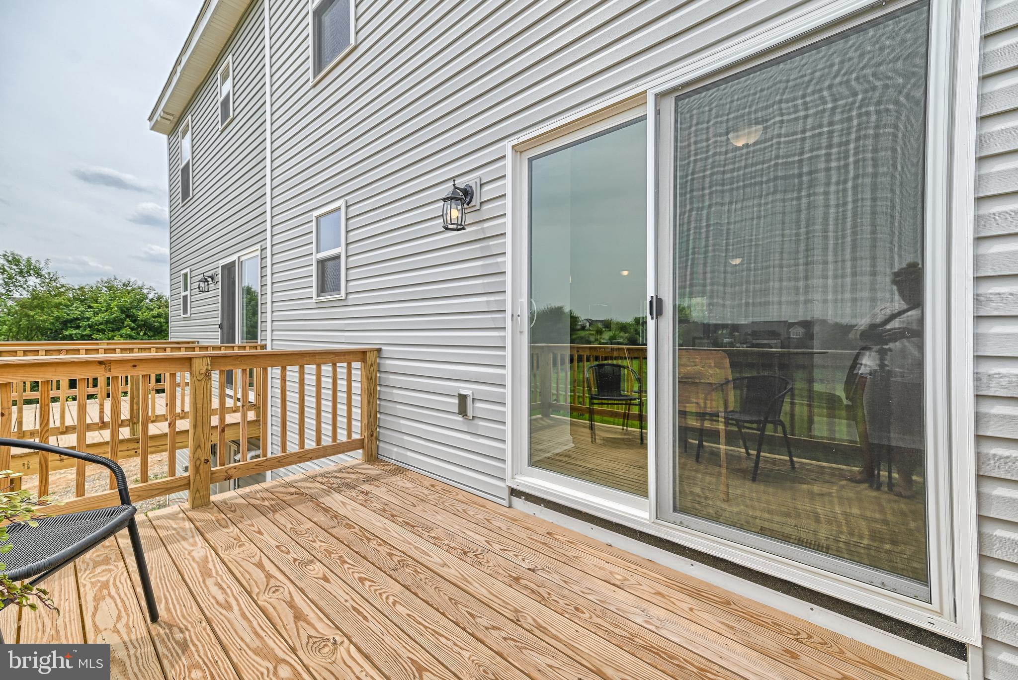 THE LANDING AT FARM LANE ESTATES - Residential