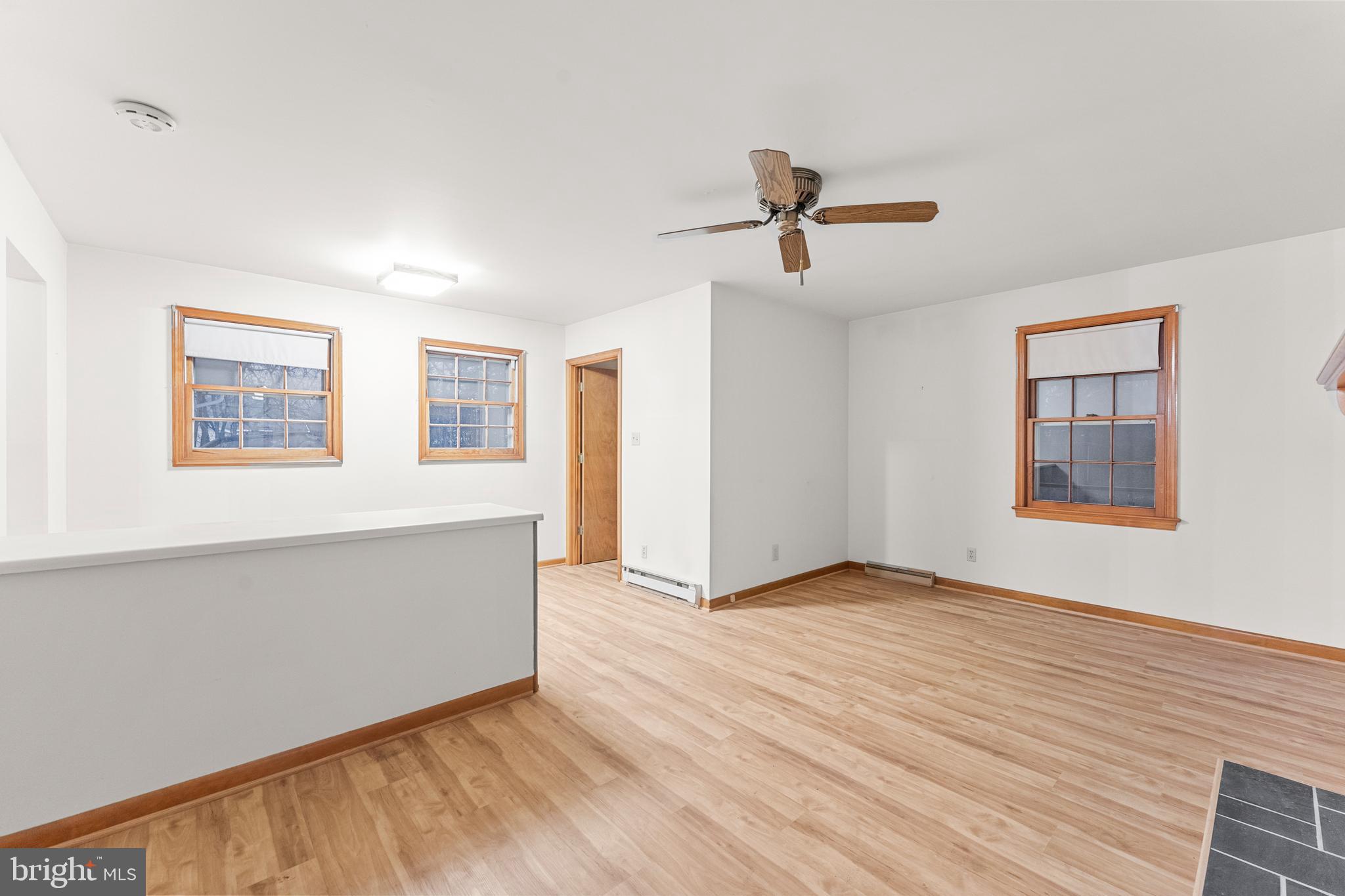 BELL AIR HEIGHTS - Residential Lease