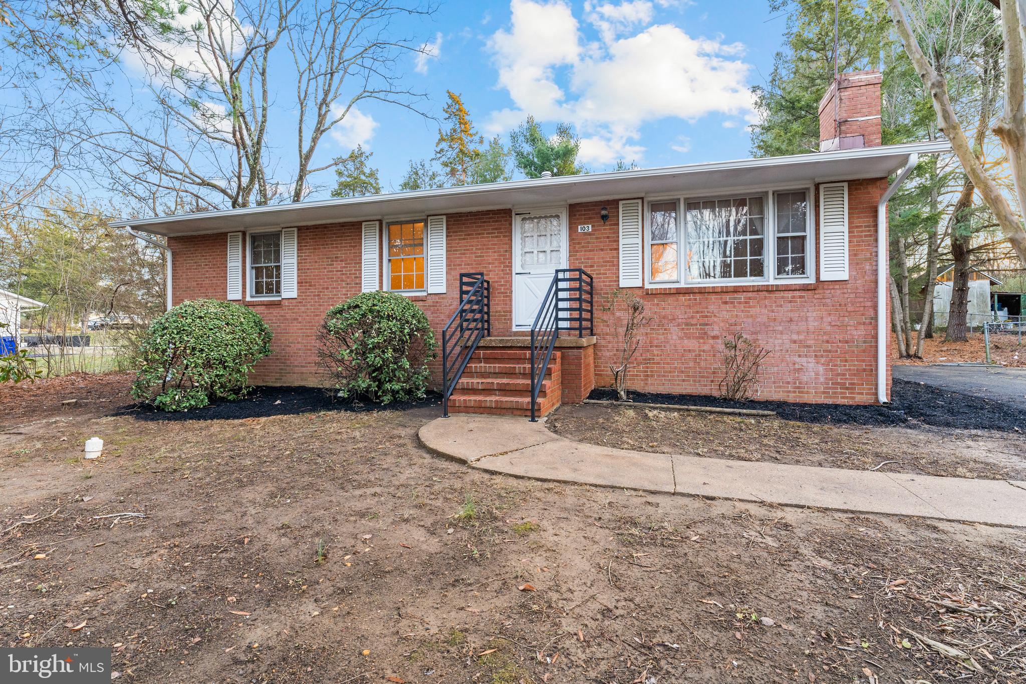 BELL AIR HEIGHTS - Residential Lease