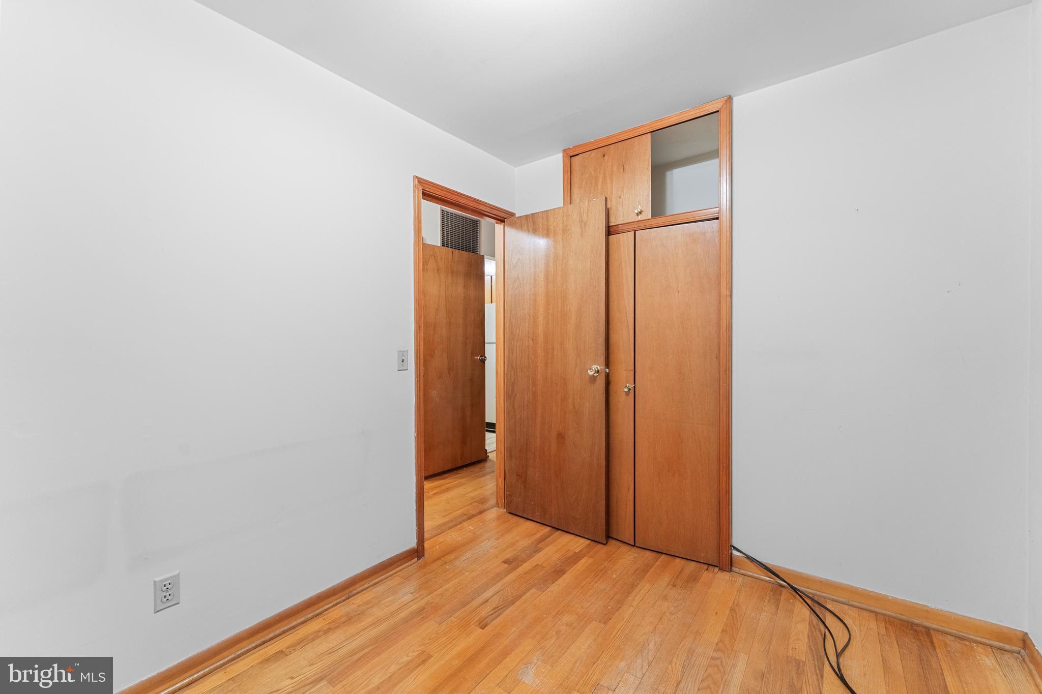 BELL AIR HEIGHTS - Residential Lease