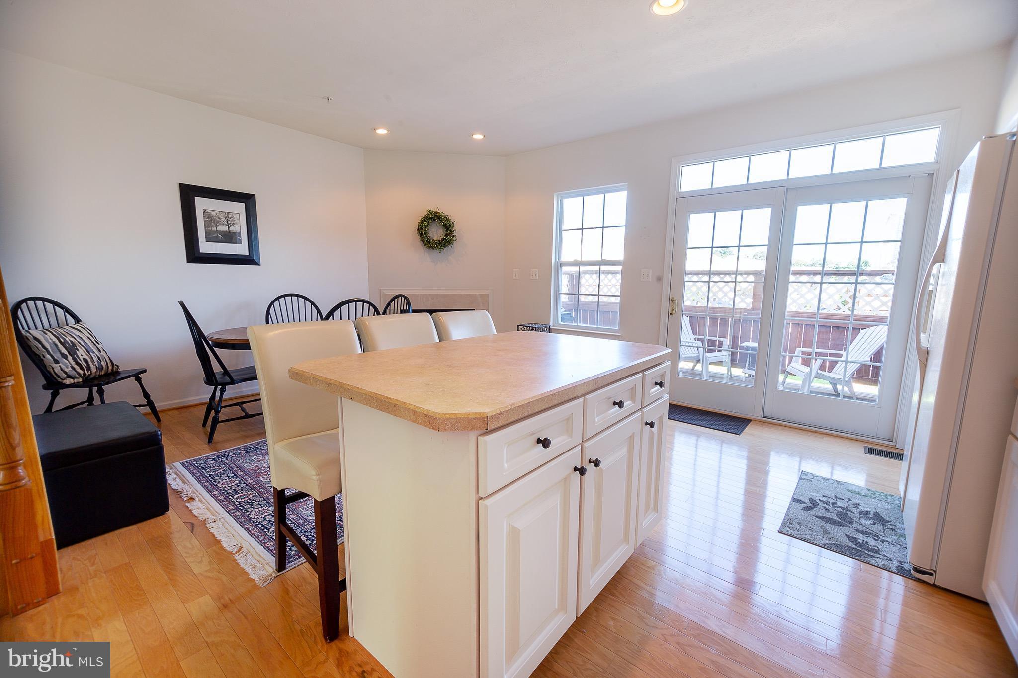 EAGLES LANDING AT WATERS EDGE - Residential