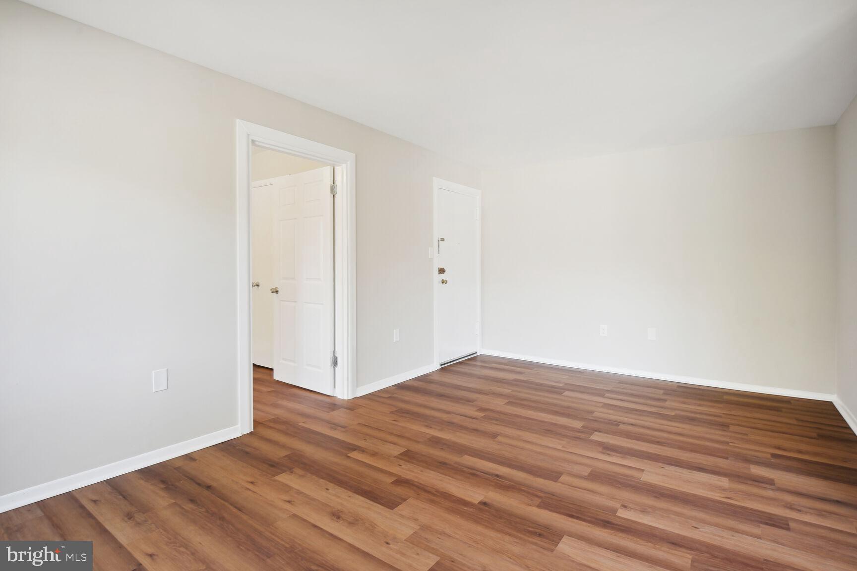 BETHESDA PARK - Residential