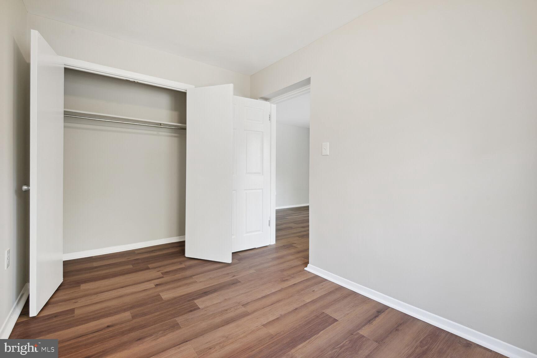 BETHESDA PARK - Residential